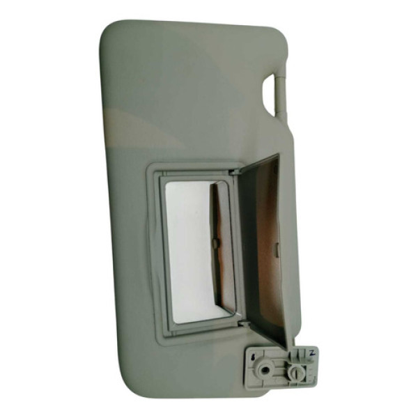 Quebra Sol Lado Direito Nissan Versa 2014