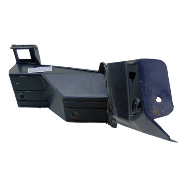 Suporte Guia Direito Para-choque Traseiro Vw Polo 1.6 2003