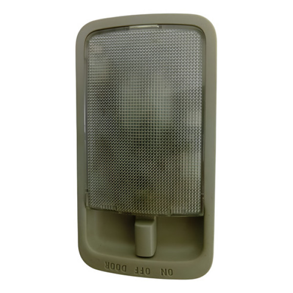 Luz Cortesia Dianteira Nissan Versa 2014